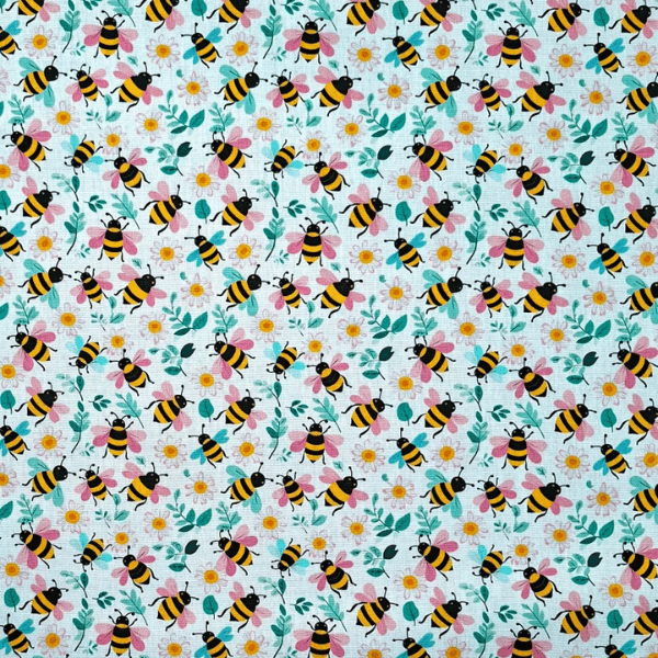 Tricoline Estampado Abelhinhas com Flores